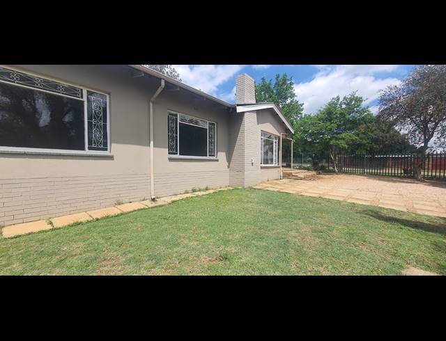 3 BEDROOM HOUSE FOR SALE IN HEIDELBERG CENTRAL
